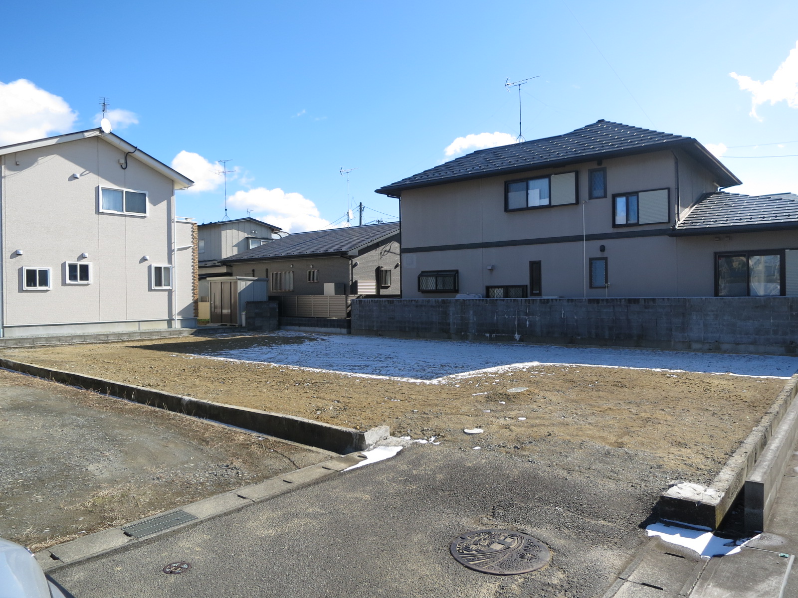 売土地　蛇田駅そば